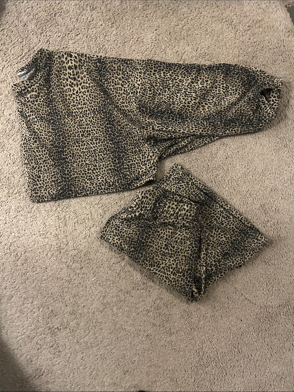 Audrey 3+1 Leopard Print Loungewear Set in Tan and Black